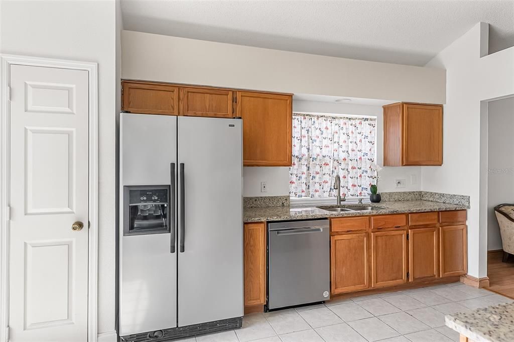 En Venta: $445,000 (3 camas, 2 baños, 1841 Pies cuadrados)