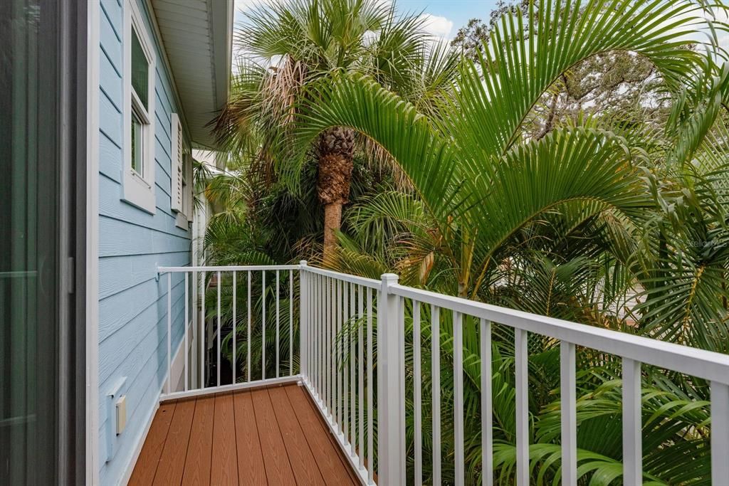 For Sale: $859,900 (3 beds, 3 baths, 2390 Square Feet)