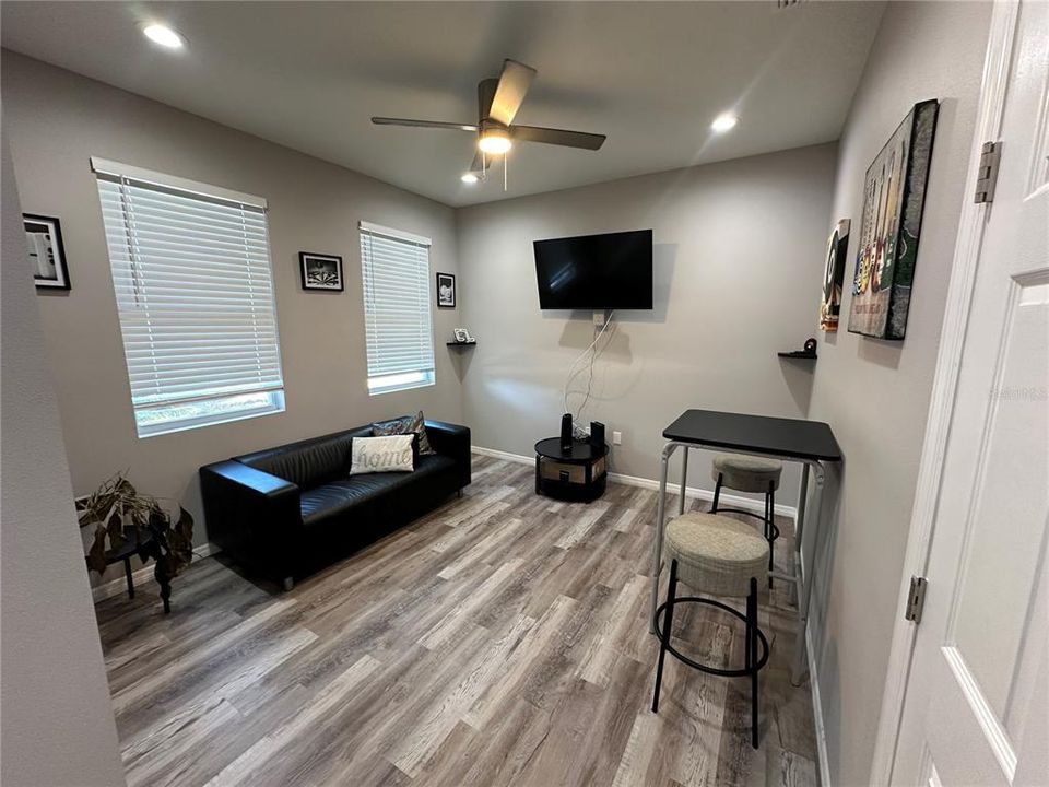 出租: $2,800 (3 贝兹, 2 浴室, 1528 平方英尺)