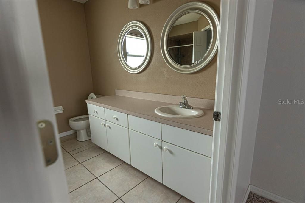 В аренду: $1,800 (3 спален, 2 ванн, 1507 Квадратных фут)