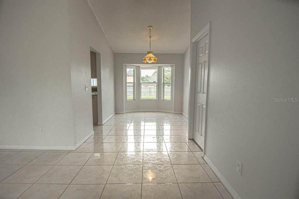 В аренду: $1,800 (3 спален, 2 ванн, 1507 Квадратных фут)