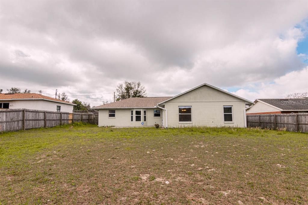 В аренду: $1,800 (3 спален, 2 ванн, 1507 Квадратных фут)