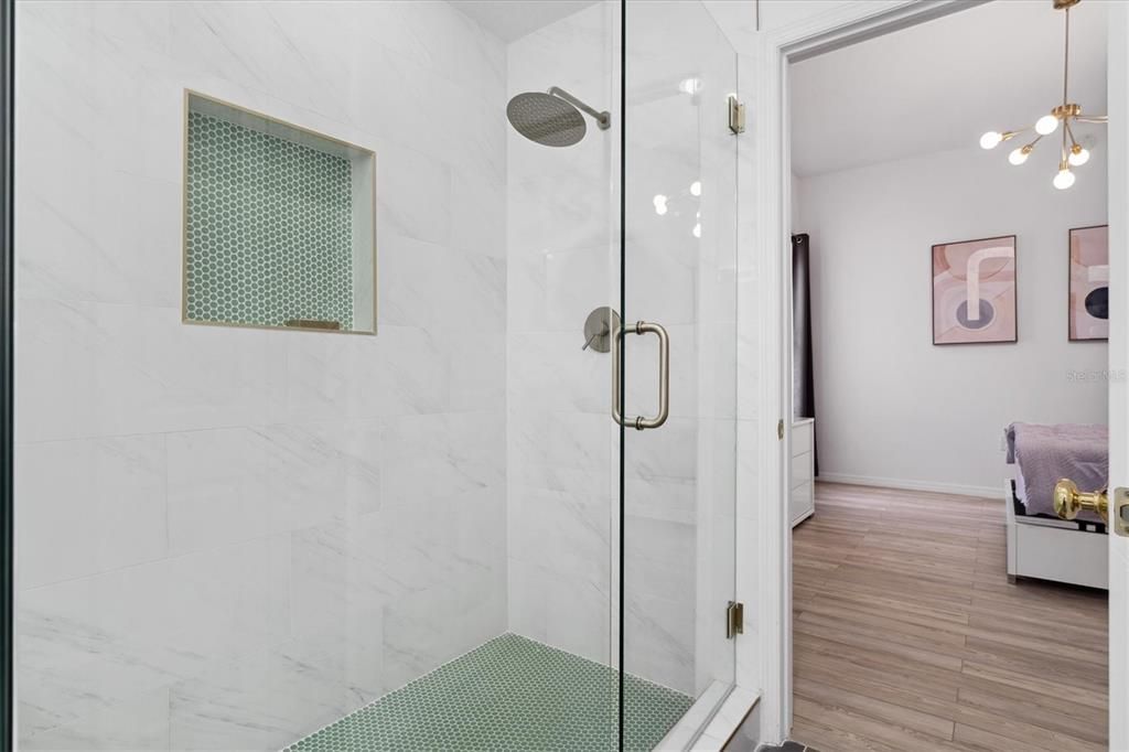 出租: $2,600 (2 贝兹, 2 浴室, 1588 平方英尺)