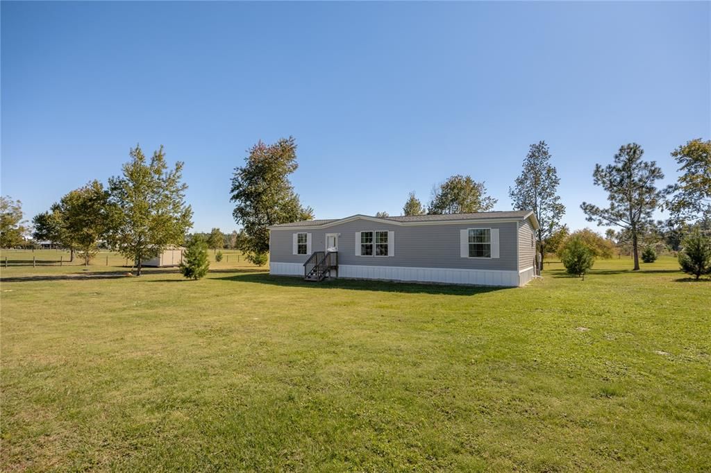 Activo con contrato: $263,900 (3 camas, 2 baños, 1512 Pies cuadrados)