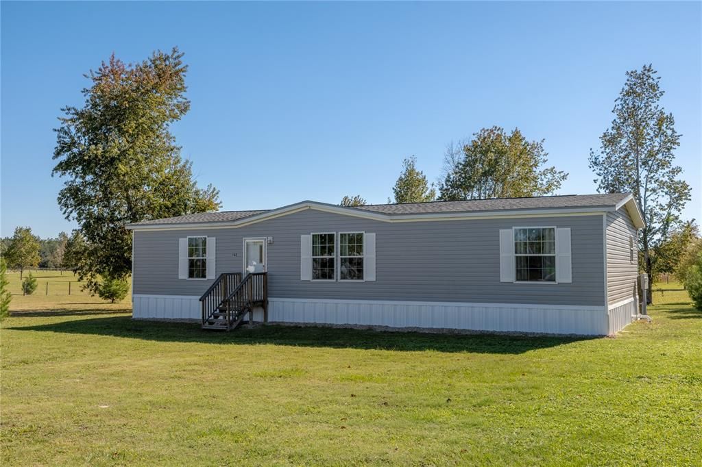 Activo con contrato: $263,900 (3 camas, 2 baños, 1512 Pies cuadrados)