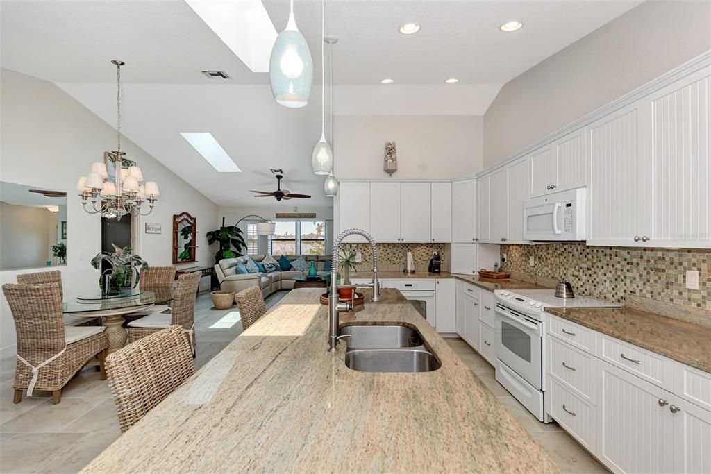 For Sale: $629,500 (3 beds, 2 baths, 1930 Square Feet)