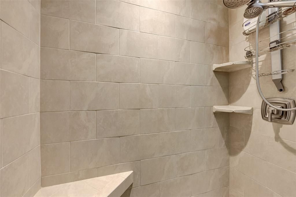 For Sale: $629,500 (3 beds, 2 baths, 1930 Square Feet)