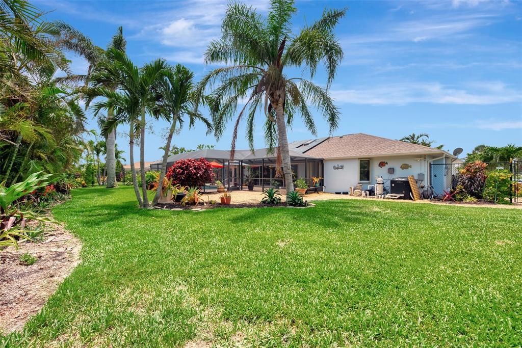 For Sale: $629,500 (3 beds, 2 baths, 1930 Square Feet)