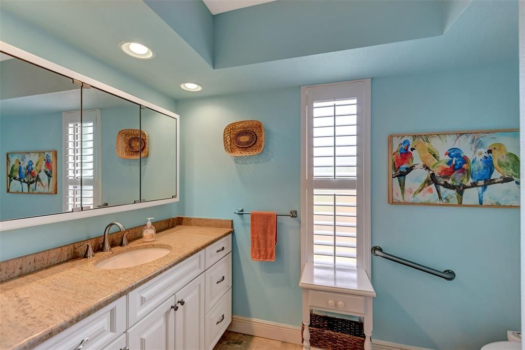 For Sale: $629,500 (3 beds, 2 baths, 1930 Square Feet)