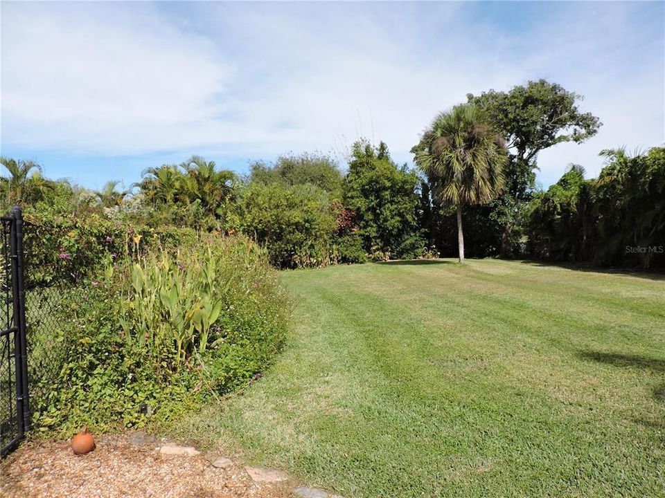 For Sale: $629,500 (3 beds, 2 baths, 1930 Square Feet)