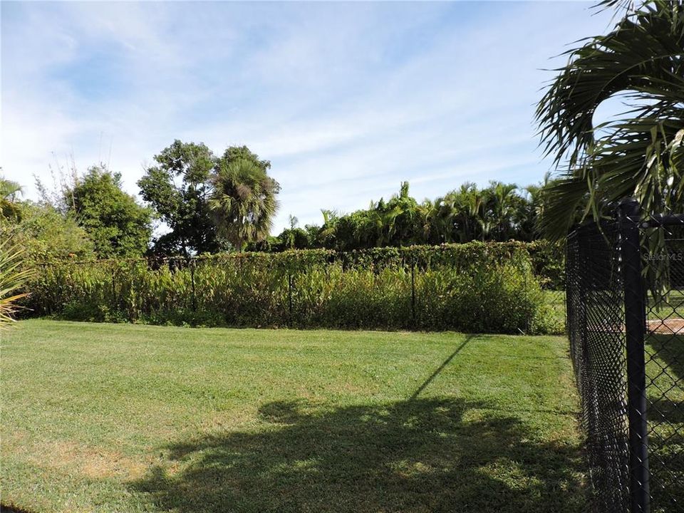 For Sale: $629,500 (3 beds, 2 baths, 1930 Square Feet)