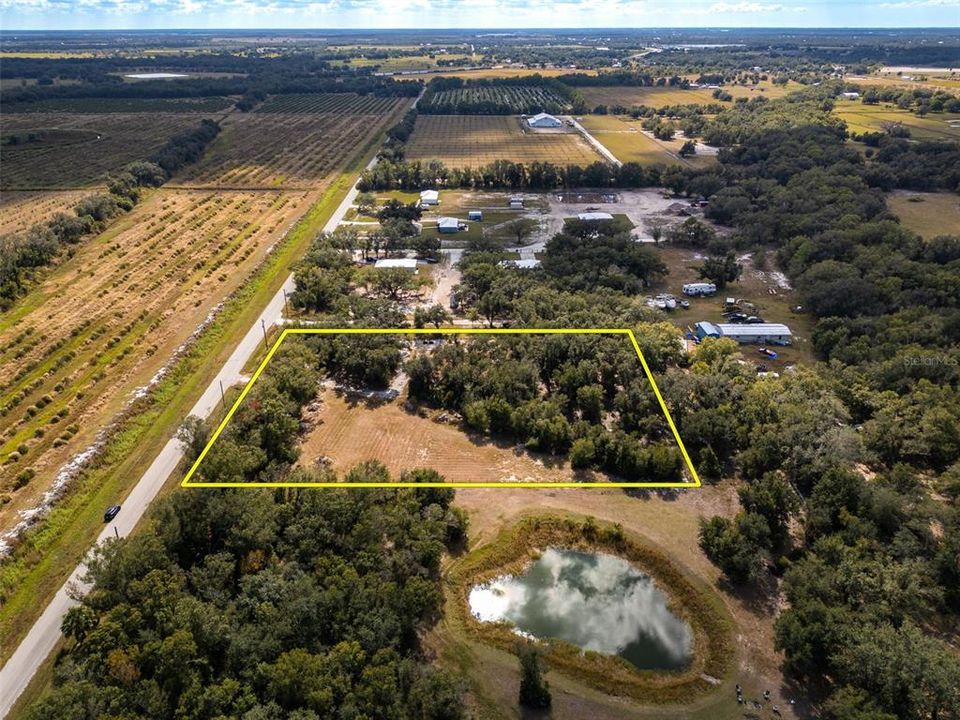 待售: $174,900 (2.46 acres)