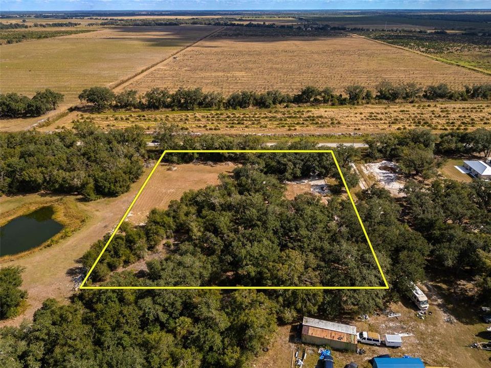 待售: $174,900 (2.46 acres)