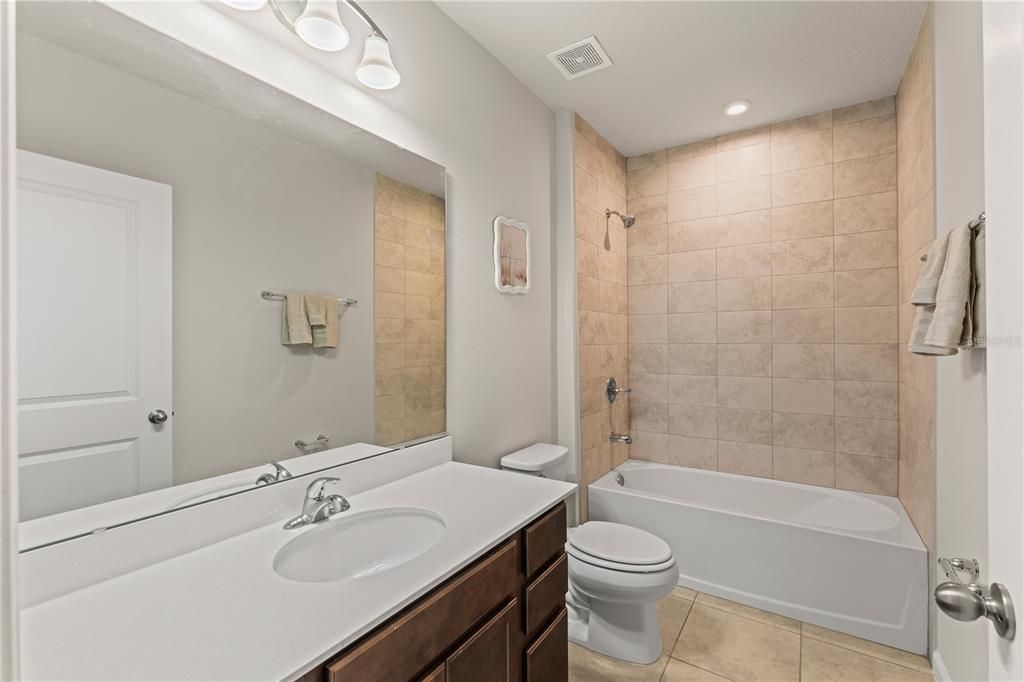 待售: $338,000 (3 贝兹, 2 浴室, 1500 平方英尺)