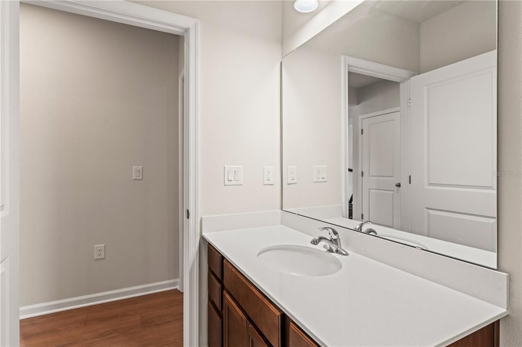 待售: $338,000 (3 贝兹, 2 浴室, 1500 平方英尺)