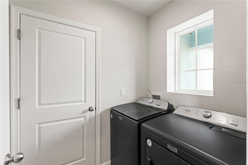 待售: $338,000 (3 贝兹, 2 浴室, 1500 平方英尺)