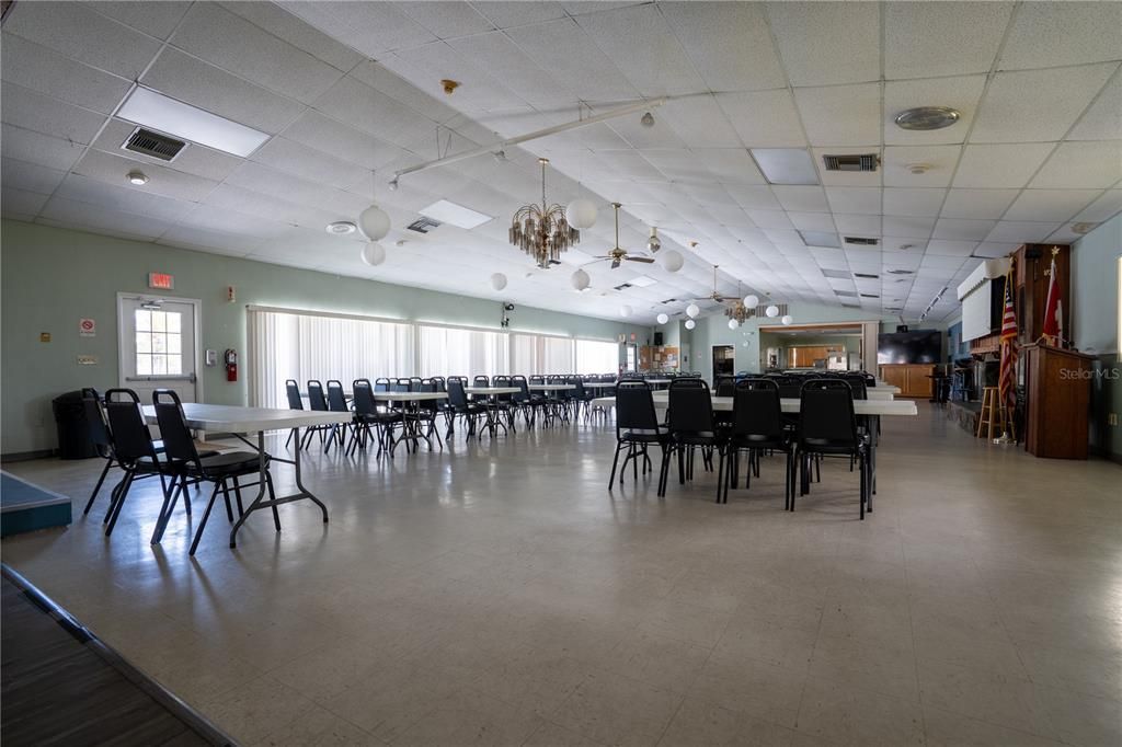 For Sale: $59,900 (2 beds, 1 baths, 552 Square Feet)