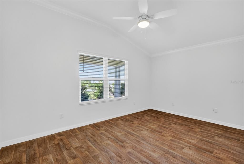 For Sale: $425,000 (3 beds, 2 baths, 1647 Square Feet)