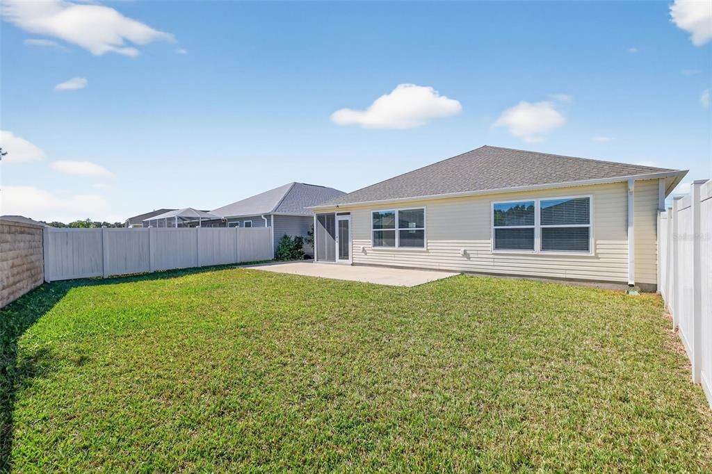 For Sale: $425,000 (3 beds, 2 baths, 1647 Square Feet)