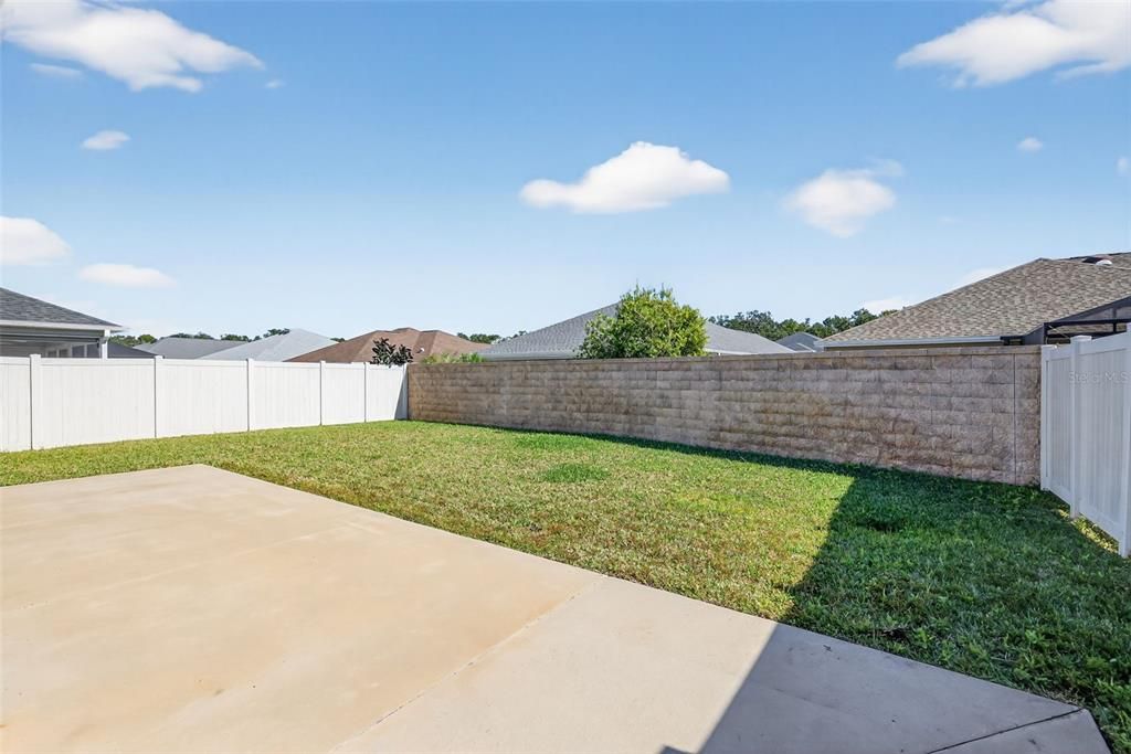 For Sale: $425,000 (3 beds, 2 baths, 1647 Square Feet)