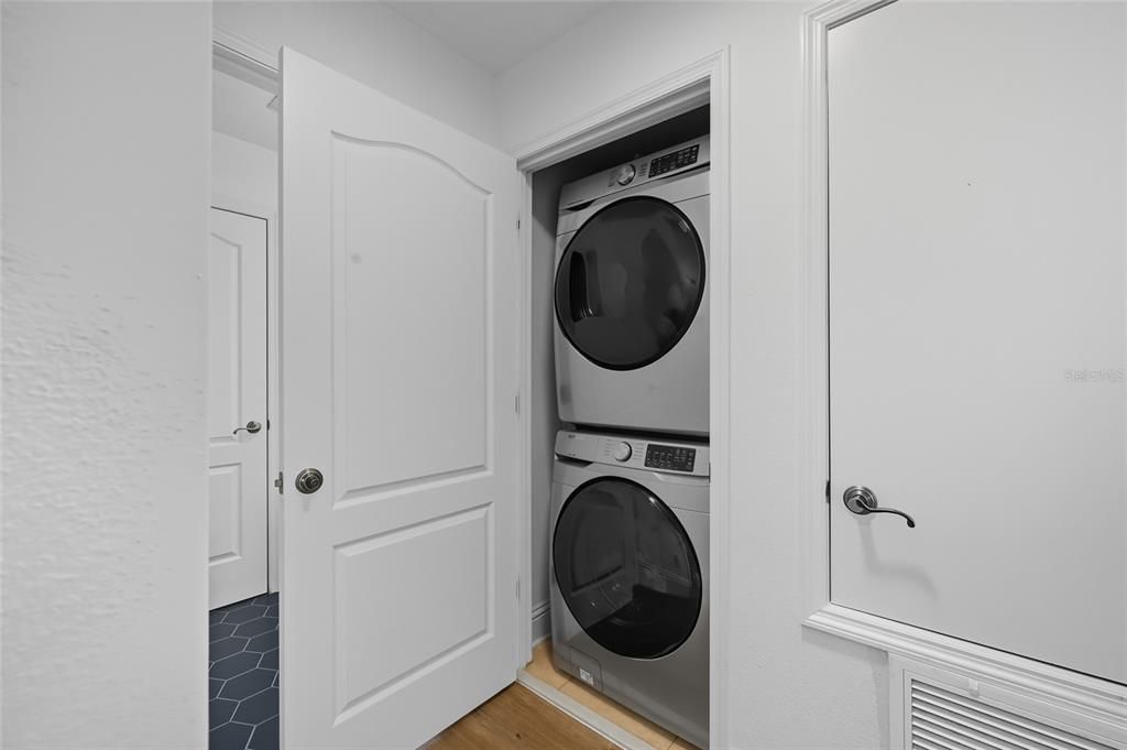 En Renta: $2,500 (1 camas, 1 baños, 890 Pies cuadrados)