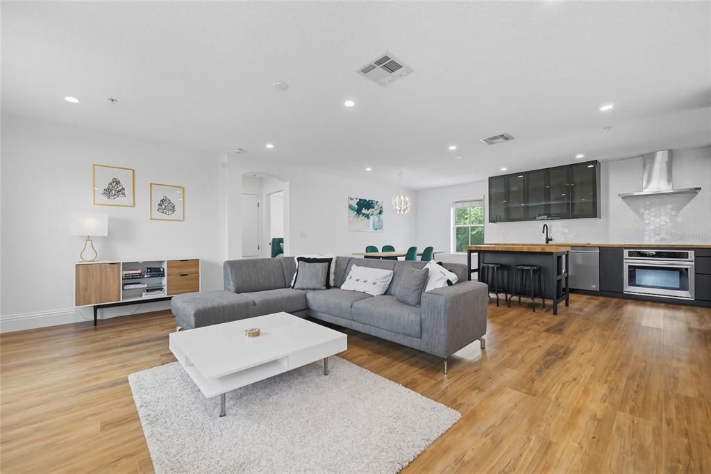 En Renta: $2,500 (1 camas, 1 baños, 890 Pies cuadrados)