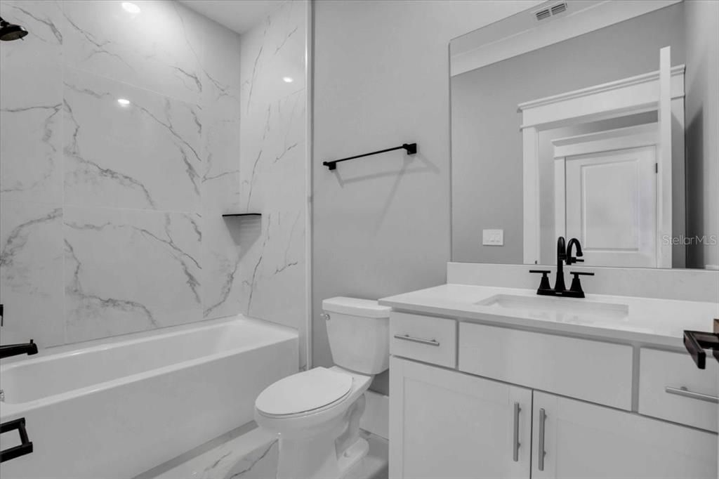 For Rent: $6,300 (4 beds, 3 baths, 2032 Square Feet)