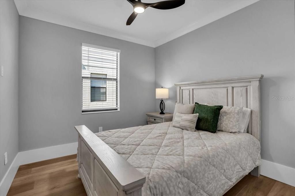 For Rent: $6,300 (4 beds, 3 baths, 2032 Square Feet)