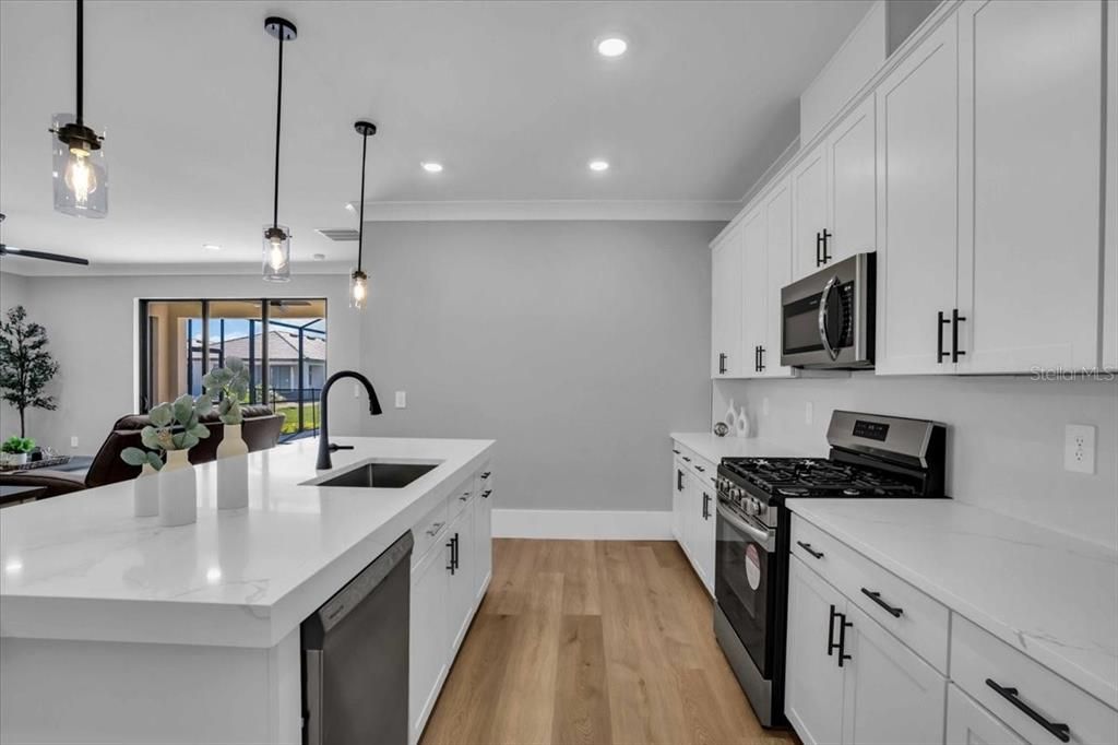 For Rent: $6,300 (4 beds, 3 baths, 2032 Square Feet)