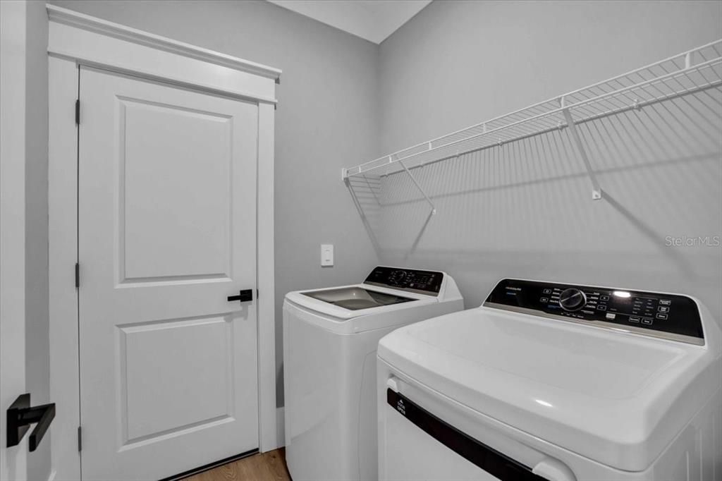 For Rent: $6,300 (4 beds, 3 baths, 2032 Square Feet)