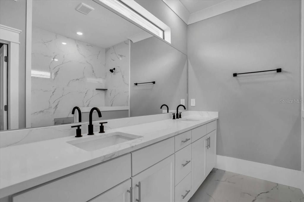 For Rent: $6,300 (4 beds, 3 baths, 2032 Square Feet)