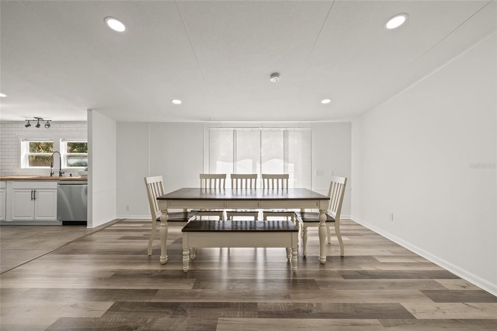 For Sale: $380,000 (4 beds, 2 baths, 2128 Square Feet)