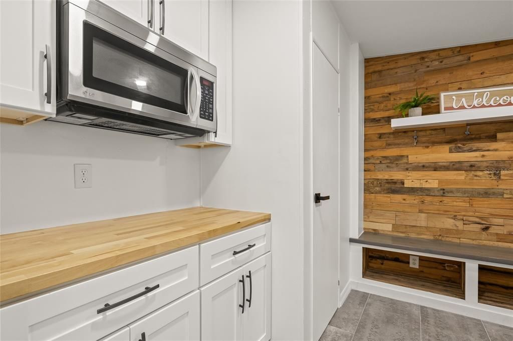 For Sale: $380,000 (4 beds, 2 baths, 2128 Square Feet)