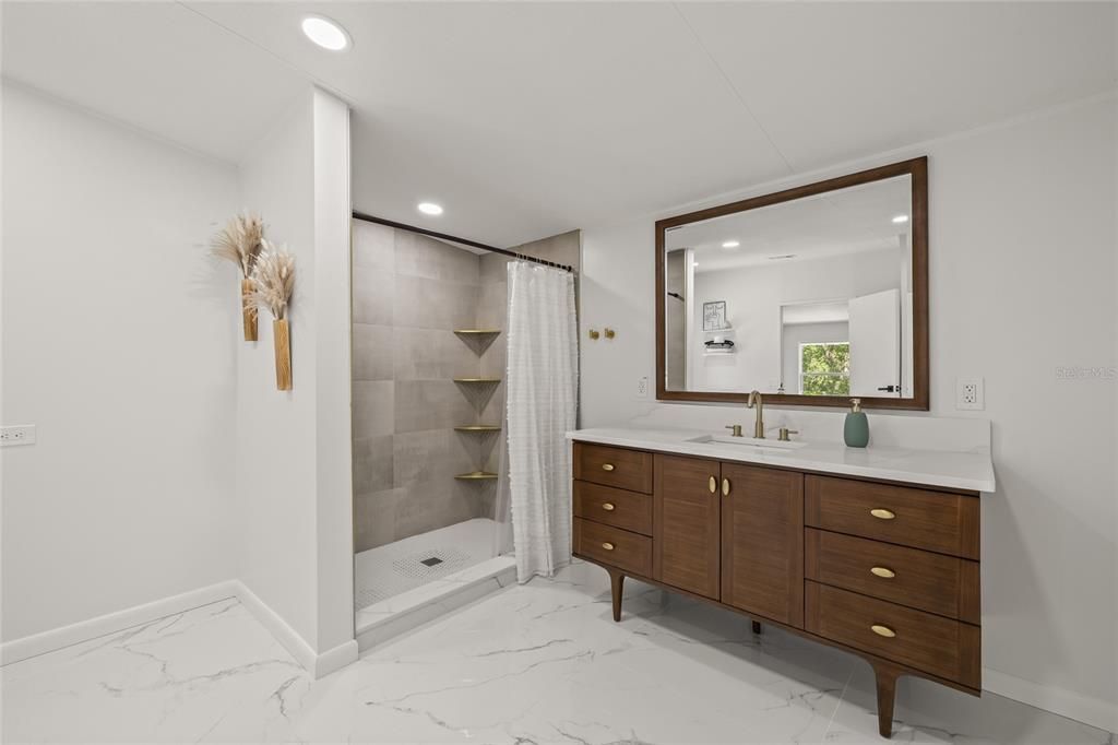 For Sale: $380,000 (4 beds, 2 baths, 2128 Square Feet)