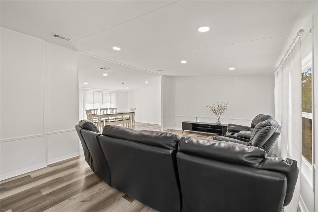 For Sale: $380,000 (4 beds, 2 baths, 2128 Square Feet)