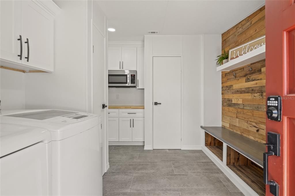 For Sale: $380,000 (4 beds, 2 baths, 2128 Square Feet)