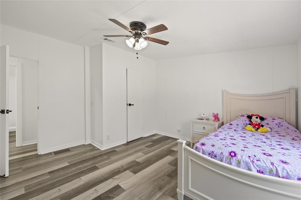 For Sale: $380,000 (4 beds, 2 baths, 2128 Square Feet)