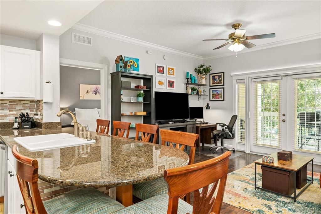 Active With Contract: $1,700 (3 beds, 2 baths, 1344 Square Feet)