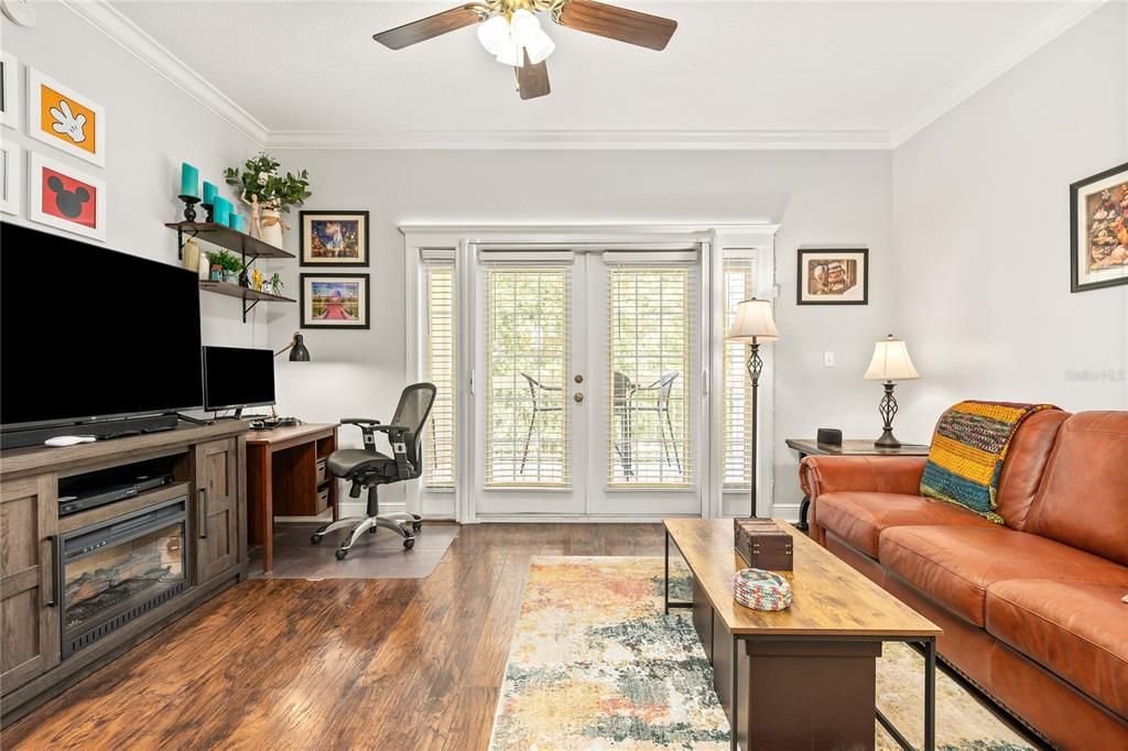 Active With Contract: $1,700 (3 beds, 2 baths, 1344 Square Feet)