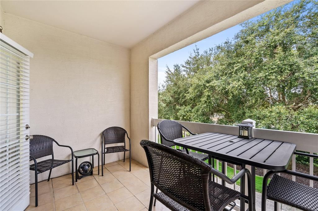Active With Contract: $1,700 (3 beds, 2 baths, 1344 Square Feet)