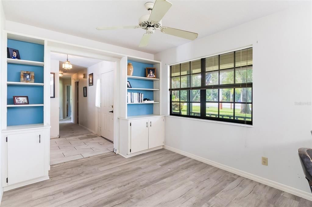 На продажу: $449,900 (0 спален, 0 ванн, 1875 Квадратных фут)