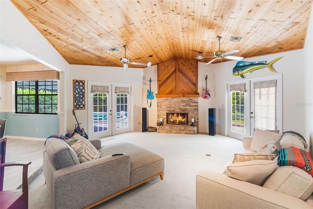 На продажу: $449,900 (0 спален, 0 ванн, 1875 Квадратных фут)