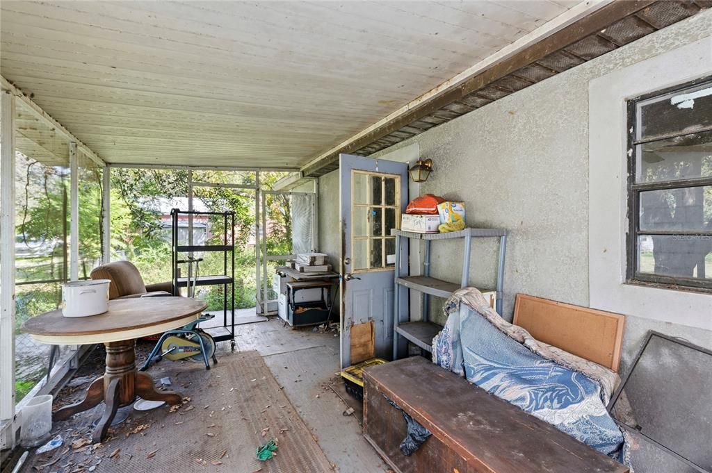 合同活跃: $220,000 (3 贝兹, 2 浴室, 1344 平方英尺)