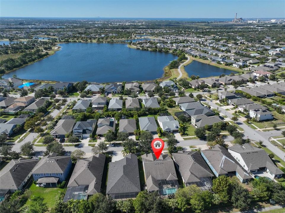 En Venta: $689,000 (4 camas, 3 baños, 2778 Pies cuadrados)