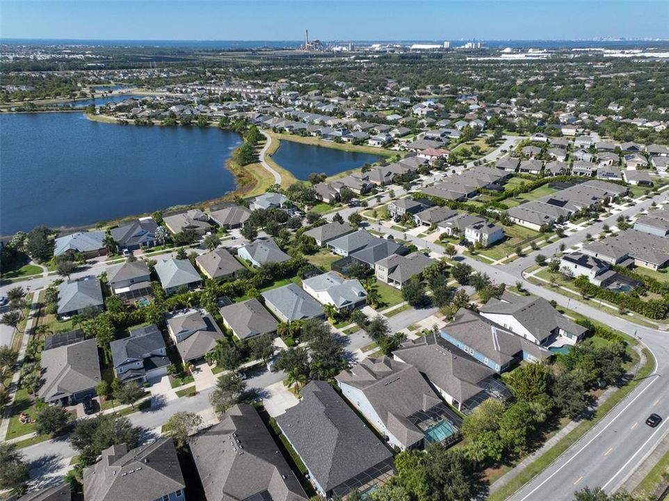 En Venta: $689,000 (4 camas, 3 baños, 2778 Pies cuadrados)