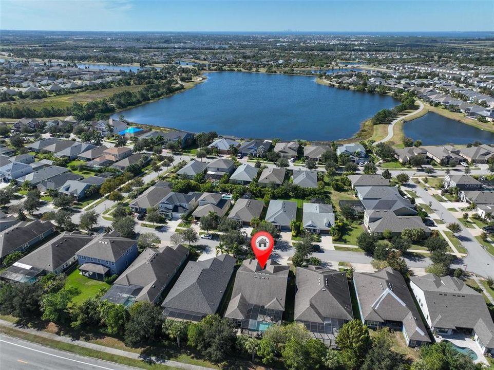 En Venta: $689,000 (4 camas, 3 baños, 2778 Pies cuadrados)