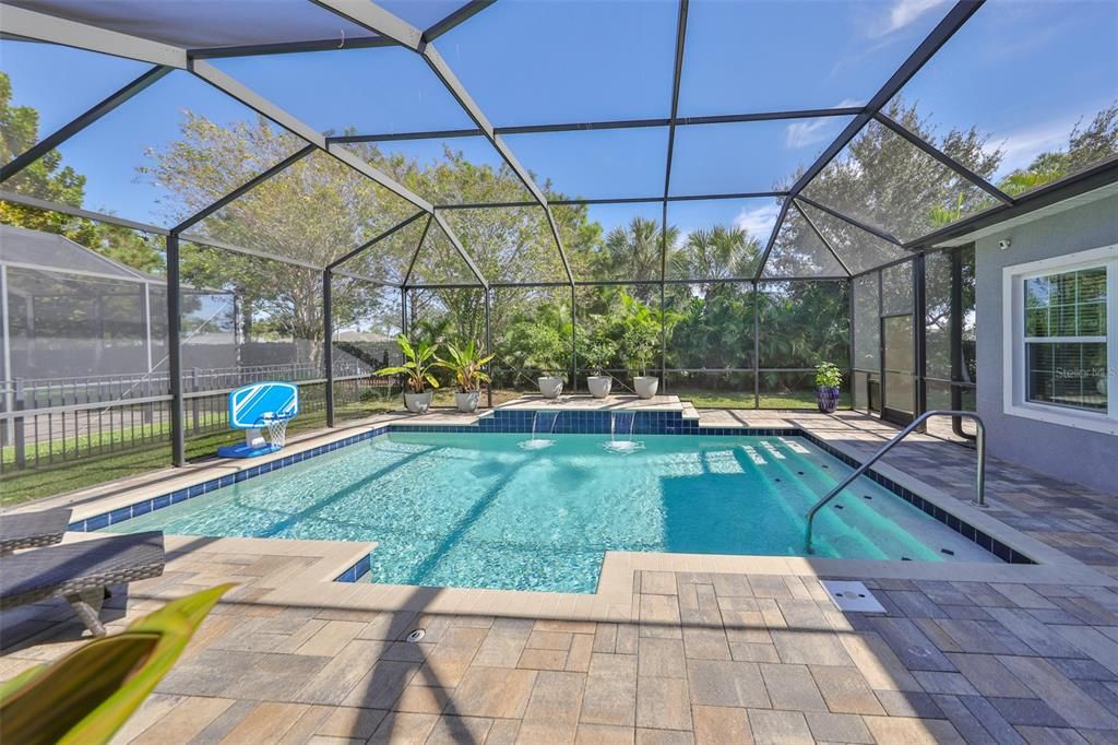 En Venta: $689,000 (4 camas, 3 baños, 2778 Pies cuadrados)