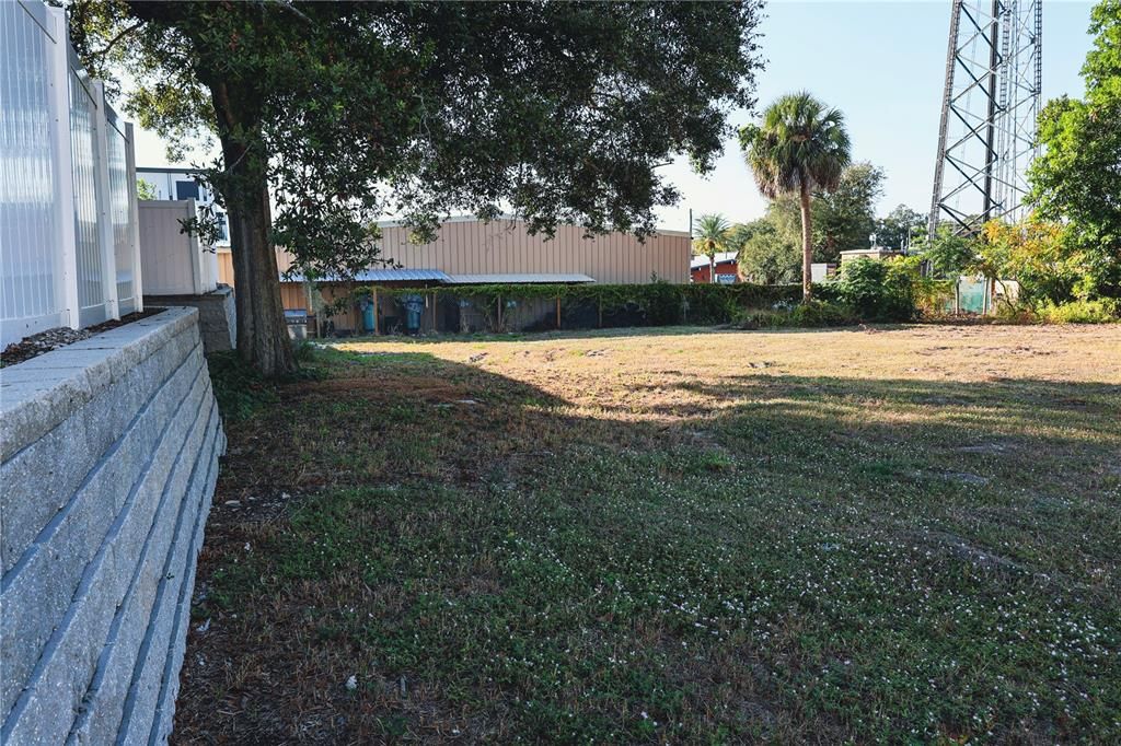 For Sale: $995,000 (0.16 acres)