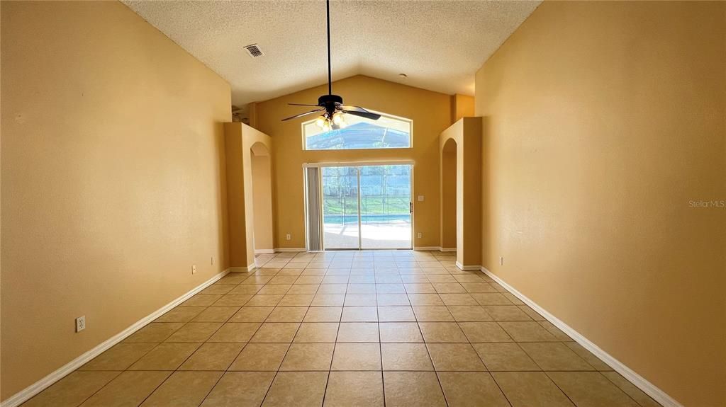 Active With Contract: $2,200 (4 beds, 3 baths, 1842 Square Feet)