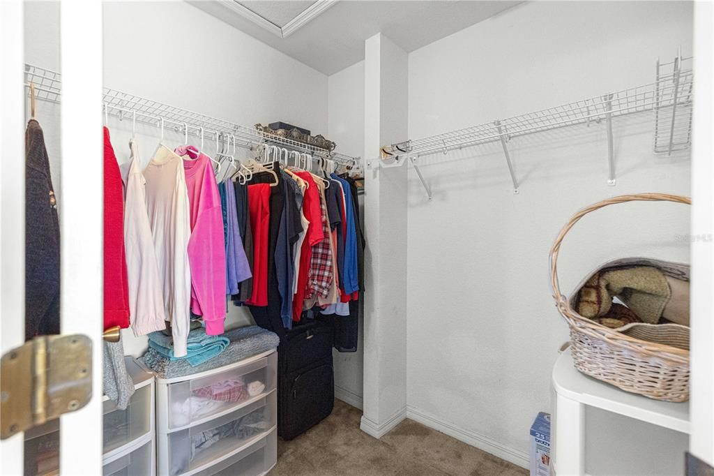 Activo con contrato: $284,900 (3 camas, 2 baños, 1475 Pies cuadrados)